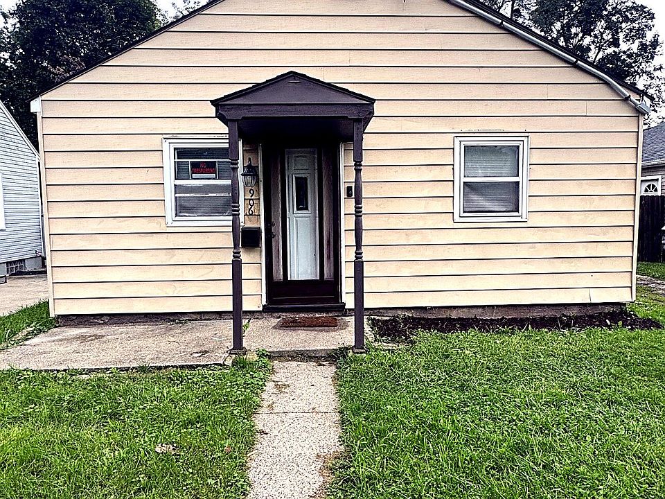 1st image of 906 West St