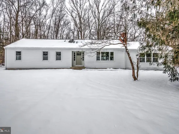 47 Barneston Rd, Honey Brook, PA 19344