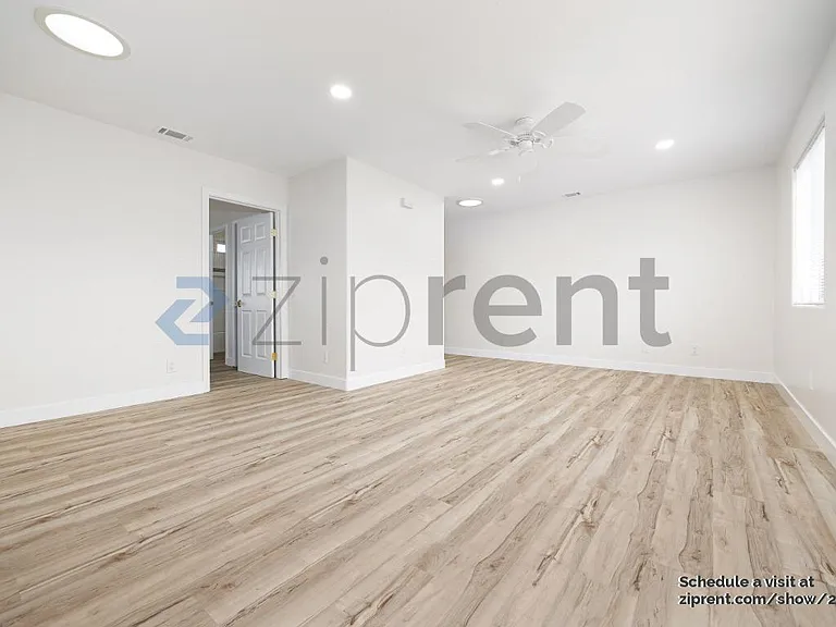 5292 Santa Margarita St — Photo 2