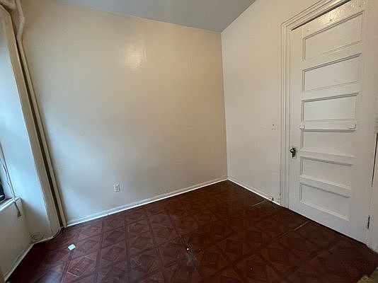 3rd image of 1 W 127th St #1B