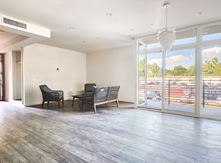 14754 Gilmore St #1, Van Nuys, CA 91411