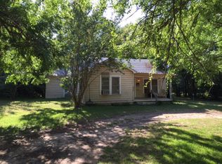 209 N Morrison St, Athens, TX 75751