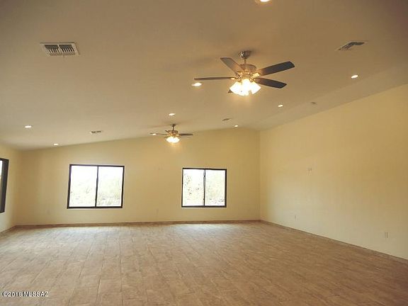4th image of 5433 N Kennebec Ln