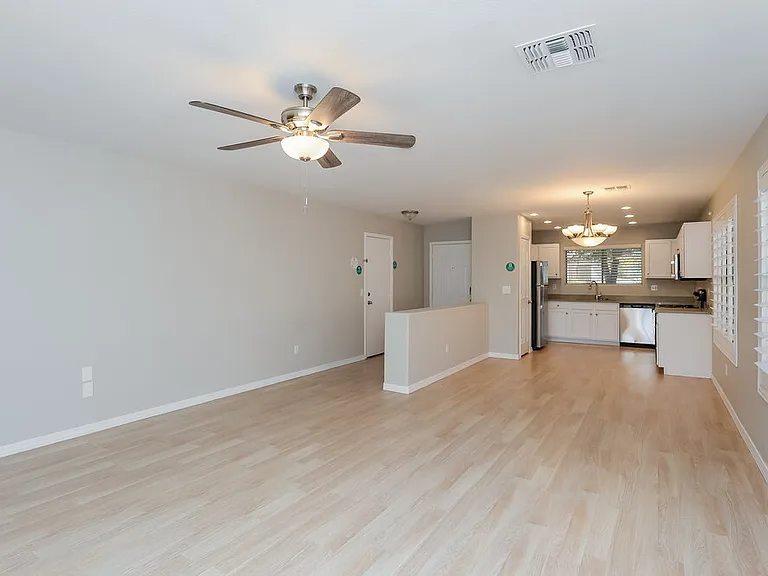 3460 S Conestoga Rd — Photo 4