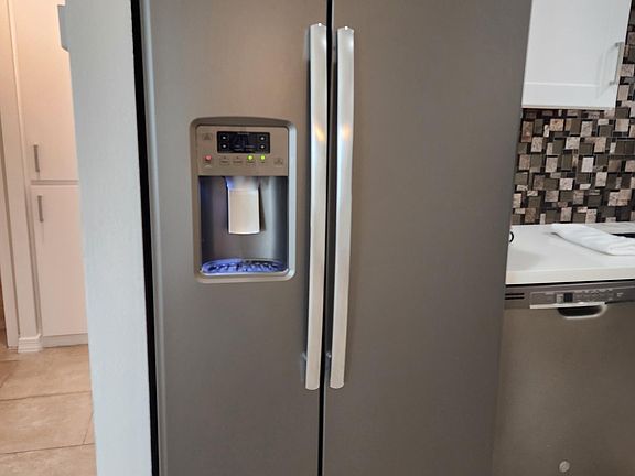 5th image of 500 E Montebello Ave APT 8