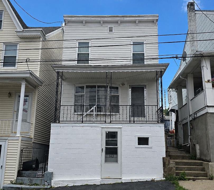1st image of 142 Arnot St
