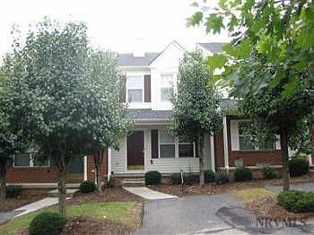 1st image of 145 Willow Oak Dr