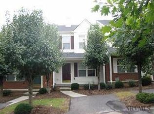 145 Willow Oak Dr, Christiansburg, VA 24073