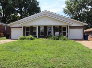 10062 Buffton Dr, Saint Louis, MO 63123