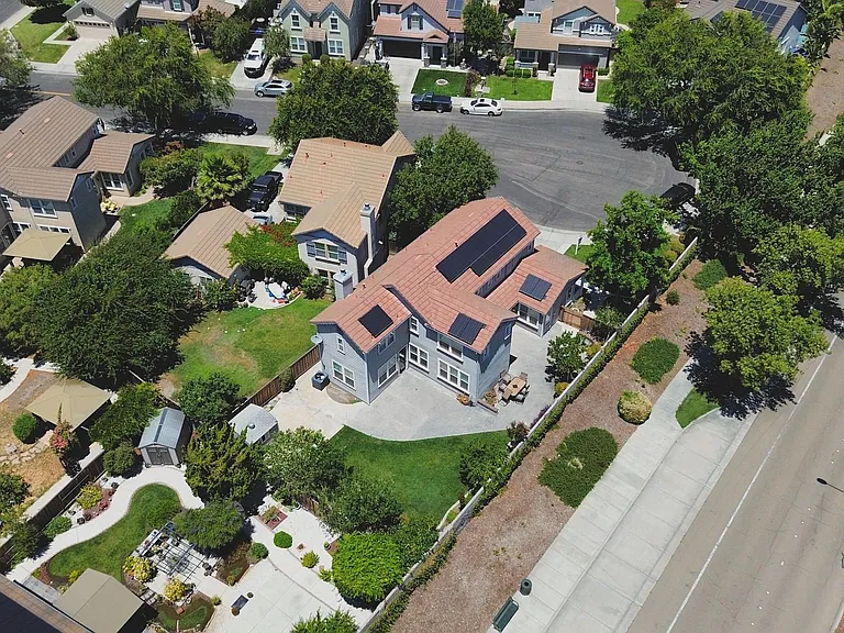 2610 Shofield Ct — Photo 36