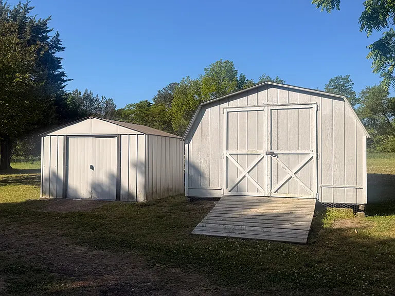 135 Hampton Hall Rd — Photo 16