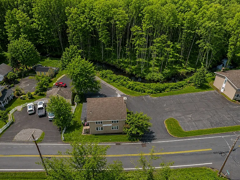 328 Green Pond Rd — Photo 3