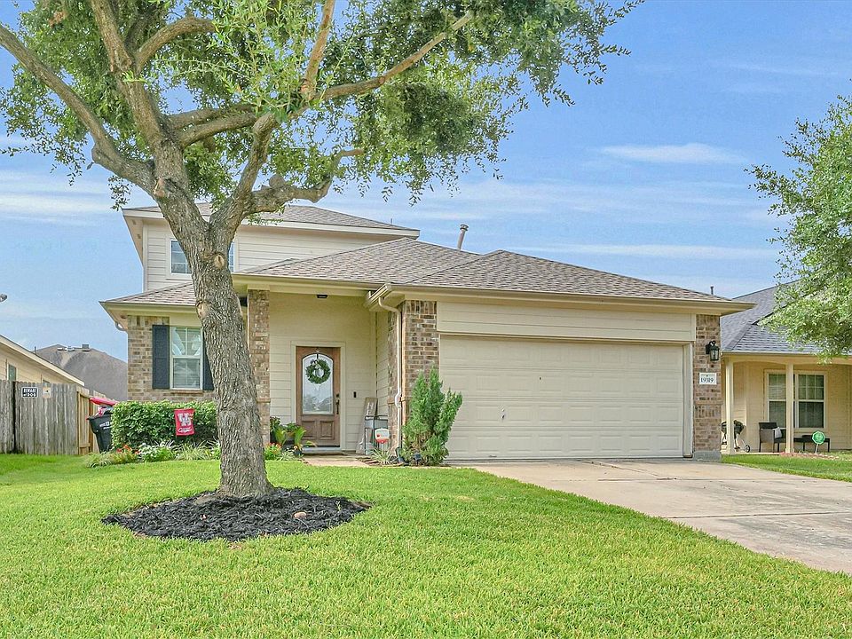 1st image of 19319 Poppy Grove Ln