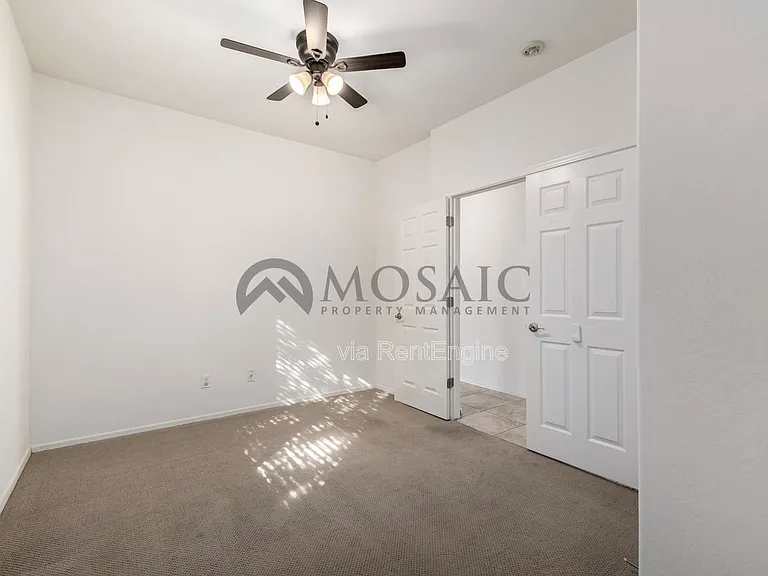 2656 E Boston St — Photo 29
