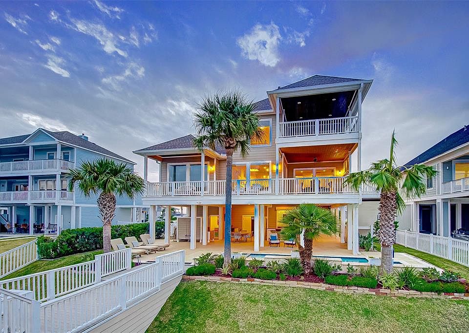 1st image of 20711 E Sunset Bay Dr