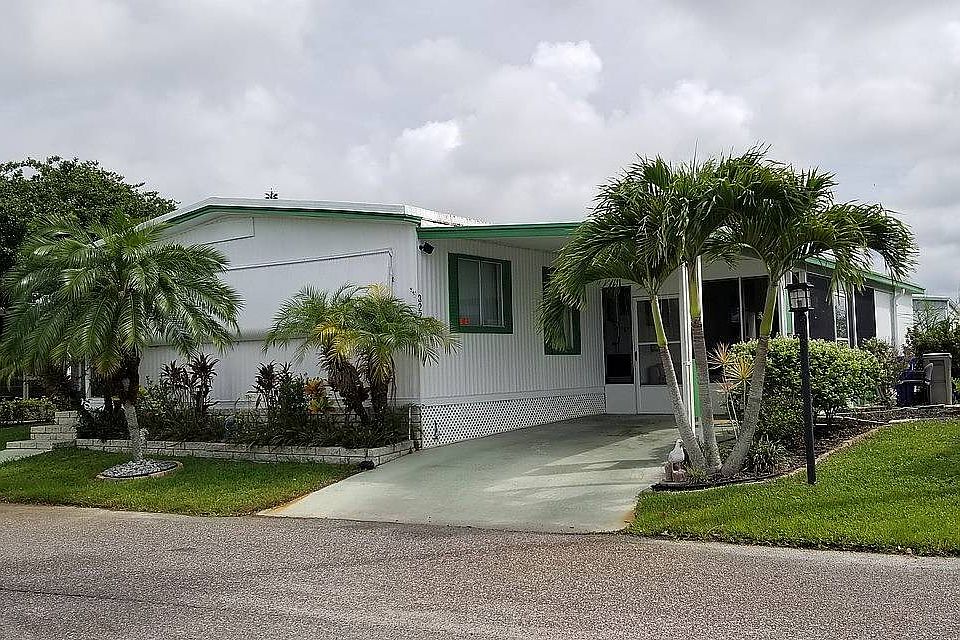 1st image of 322 Heritage Blvd