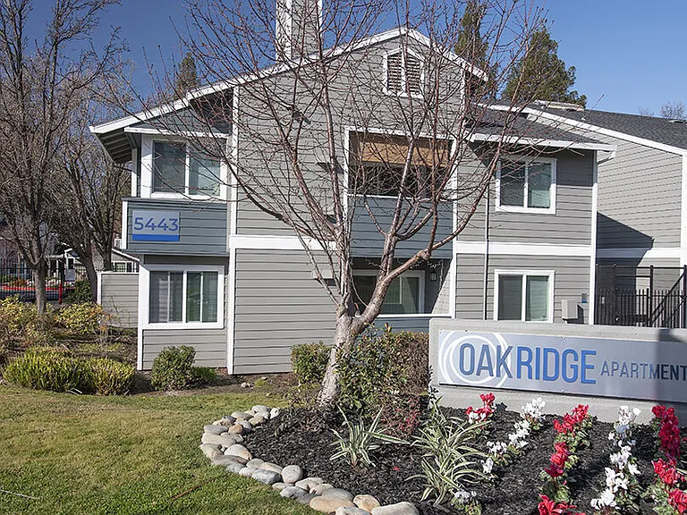 Oak Ridge Apartments — Photo 16