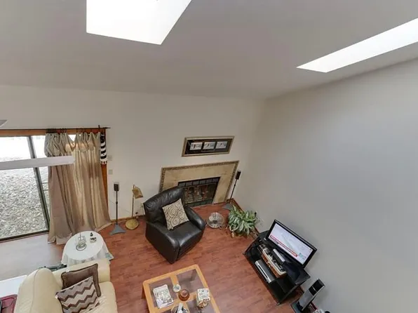 218 Misty Pointe Ln, Newport News, VA 23603