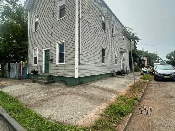 23 Watson St, Paterson City, NJ 07522
