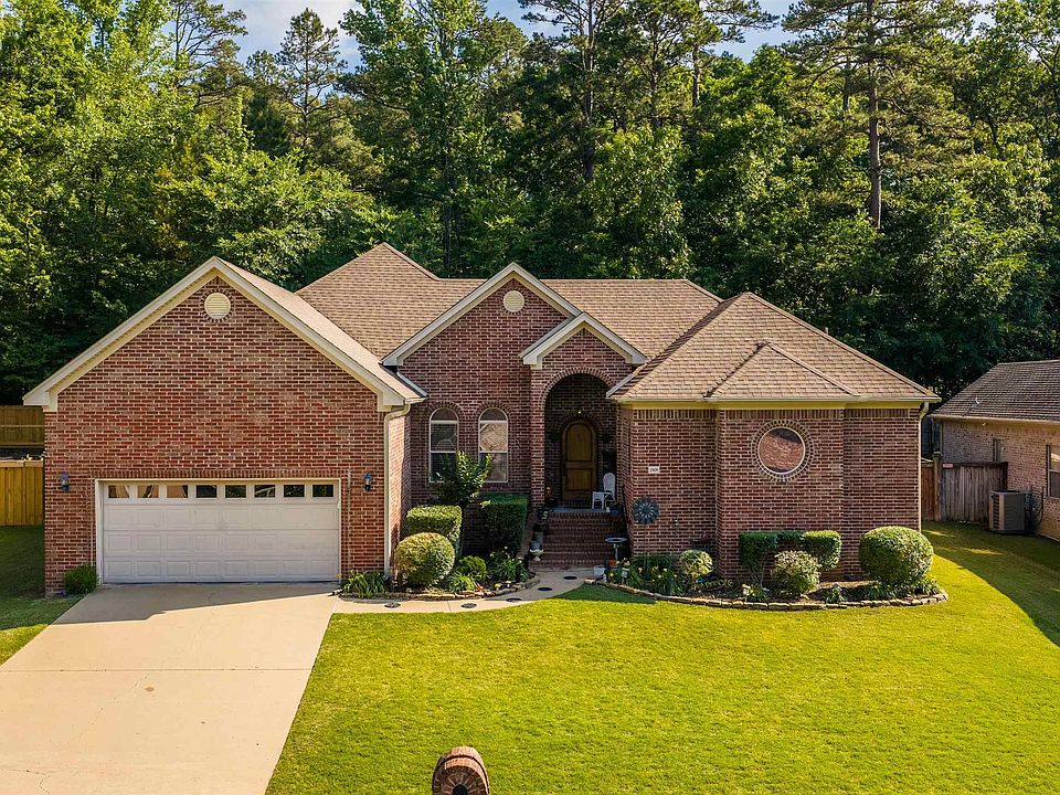 1st image of 2908 Mossy Creek Dr