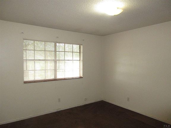 5th image of 6671 Magnolia St Unit 7