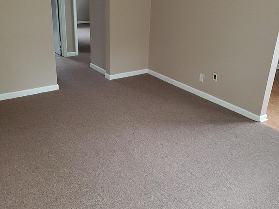 2nd image of 3327 Noe Way APT 3