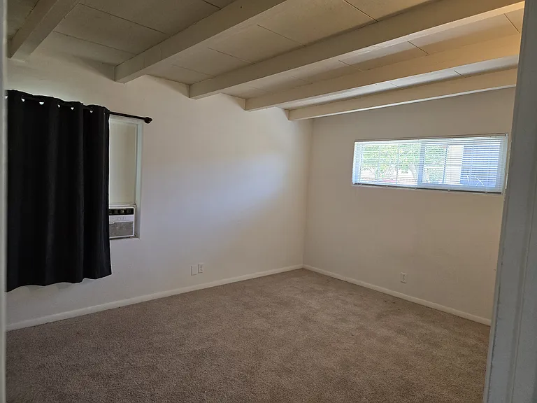 34568 Western Dr — Photo 10