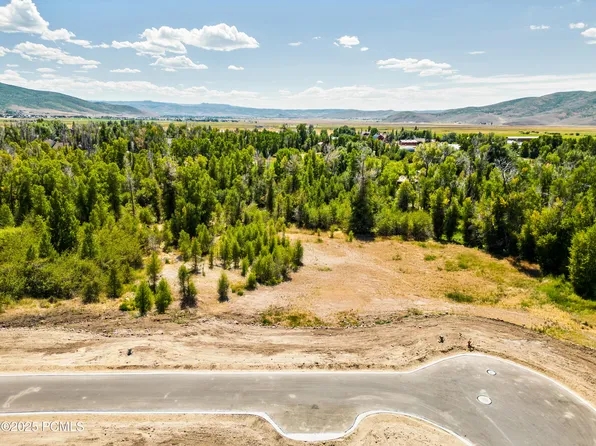 853 E River Ln #112, Oakley, UT 84055
