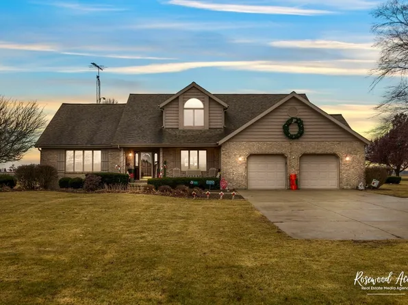 10684 E 7000n Rd, Grant Park, IL 60940