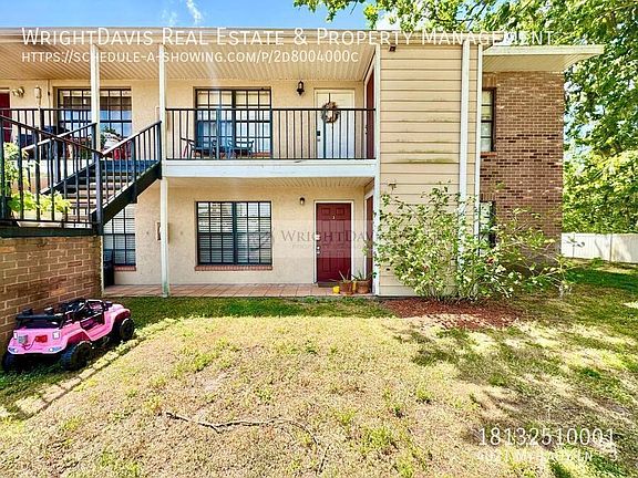 2nd image of 4021 My Lady Ln APT 3