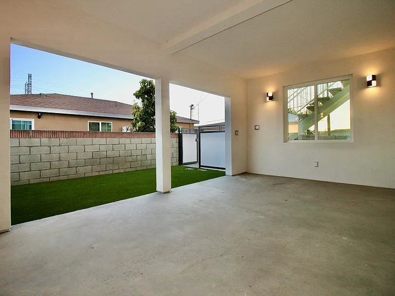 8710 Flower St — Photo 15