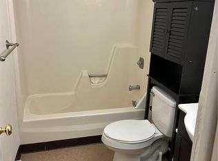 230 Grant Ave APT 1, Auburn, NY 13021