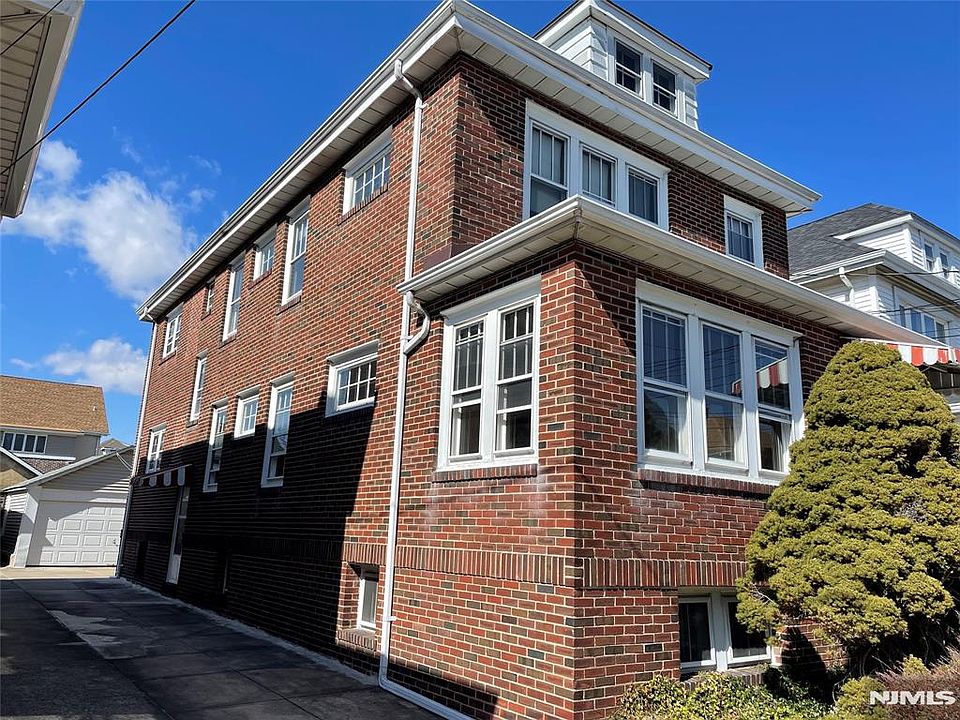 1st image of 525 Longview Ave