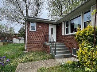 4610 Lacy Ave ROOM 1, Suitland, MD 20746