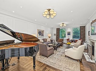 912 5th Ave APT 2A, New York, NY 10021