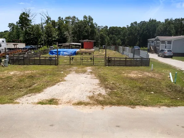574 Road 5268, Cleveland, TX 77327