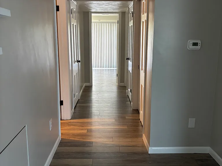 2020 W Philadelphia St #2W — Photo 4