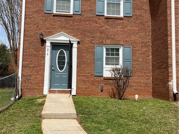 1014 Park Gate Pl, Stone Mountain, GA 30083