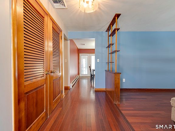 5th image of 51 Joseph Road