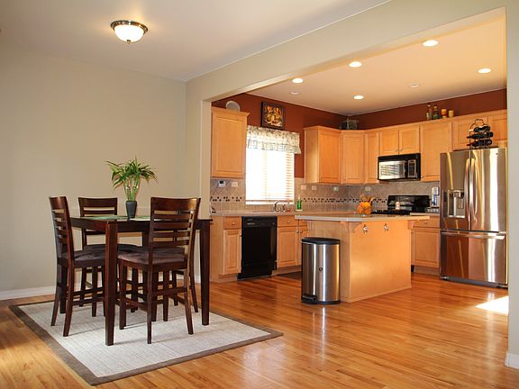 Formal & Informal Dining