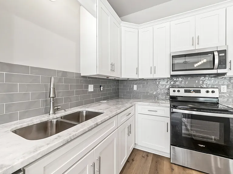 210 Spoonbill Dr — Photo 5