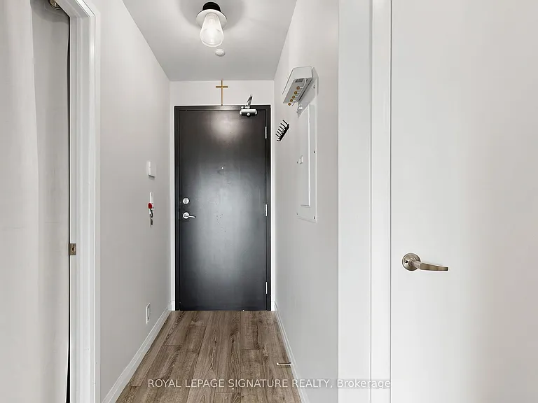 2150 Lawrence Ave E #208 — Photo 3
