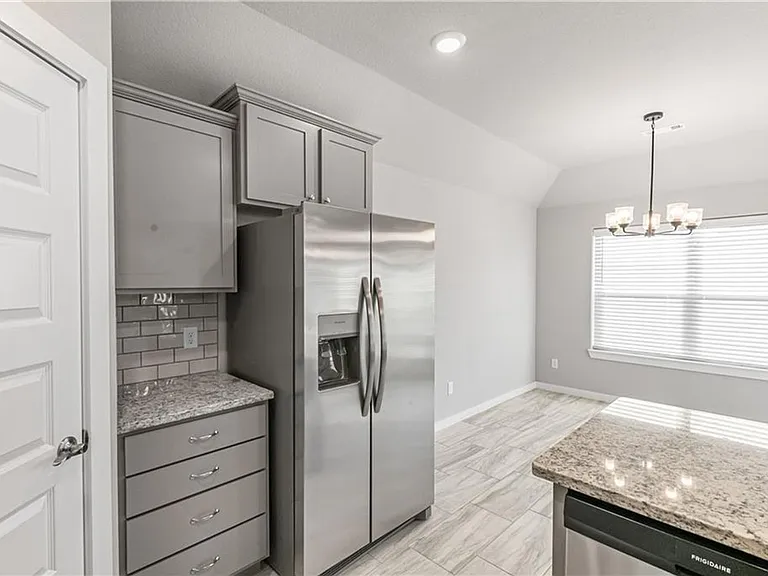 410 Peach Ave — Photo 19