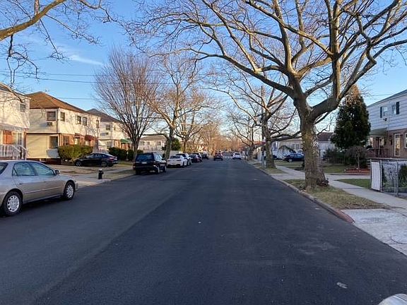 4th image of 1252 E 102nd St