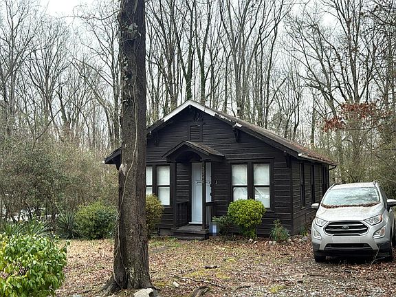 2nd image of 2540 Rex Ave SW