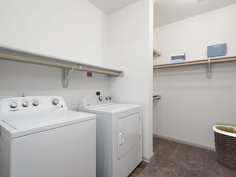 Indira - 1 Bed / 1 Bath - 914 Sq.Ft.