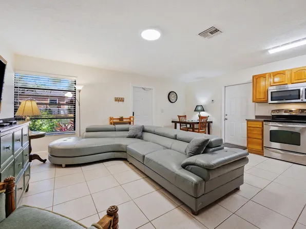 1718 Ridge Rd #0, North Palm Beach, FL 33408