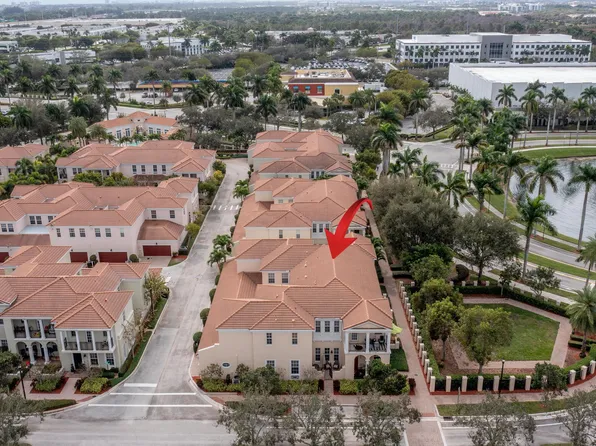 8257 NW 8th Way, Boca Raton, FL 33487