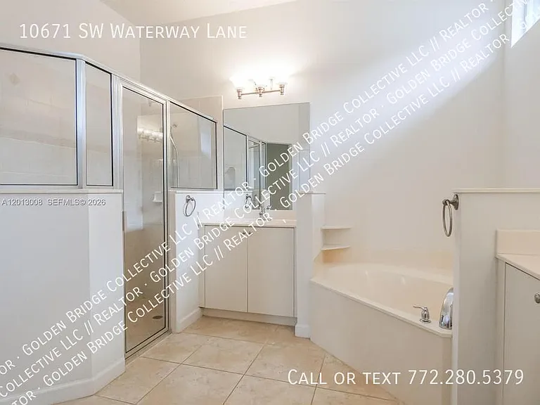 10671 SW Waterway Ln — Photo 4
