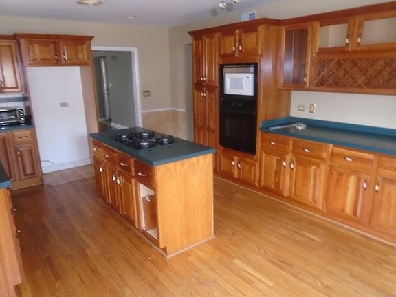 5th image of 1607 Sunnyside Ave